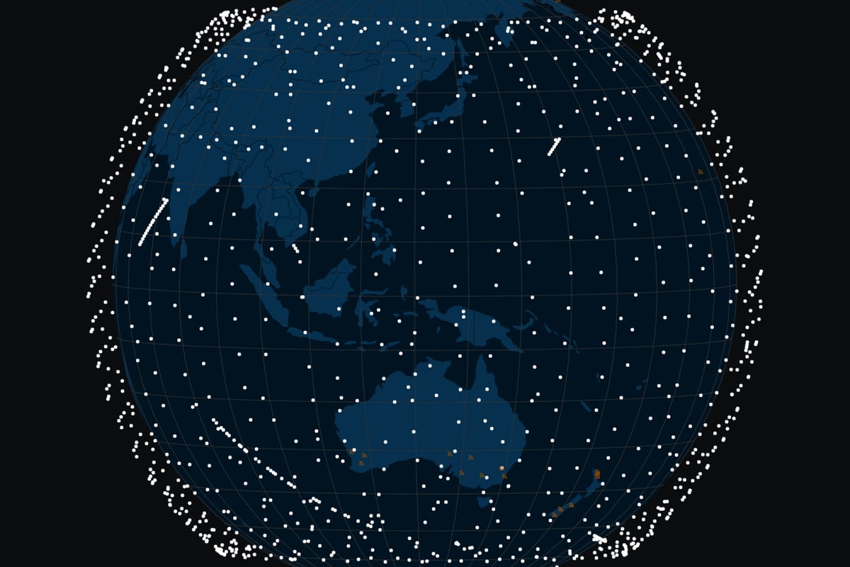 United Airlines Partners with Starlink to Enhance Inflight WiFi